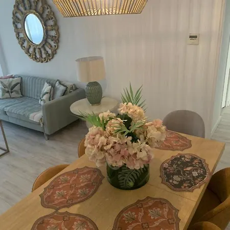 Hidden Gem Nereidas Con Ascensor Apartment Cadiz